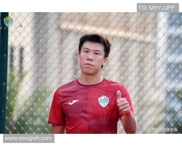 带辫子的足球明星是谁他在场上的表现如何影响了比赛的结果 带辫子的足球明星是谁他在场上的表现如何影响了比赛的结果