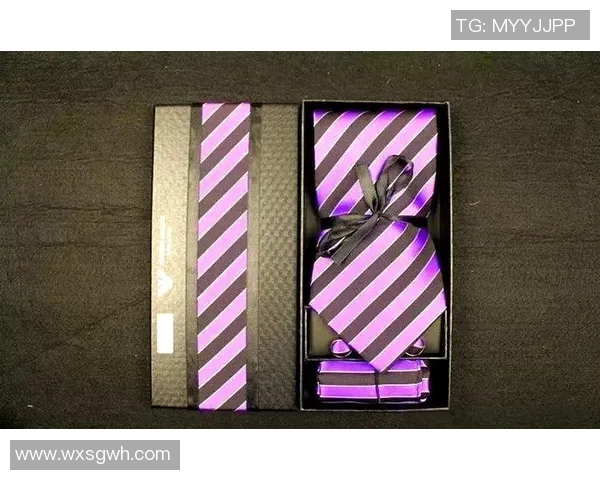 日本足球明星代言广告魅力无限展现运动精神与时尚风采