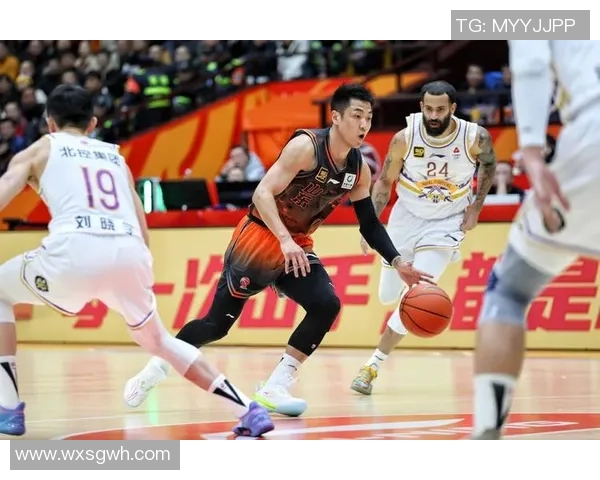 2020年CBA山东队对阵广州队精彩赛事回顾与分析 2020年CBA山东队对阵广州队精彩赛事回顾与分析