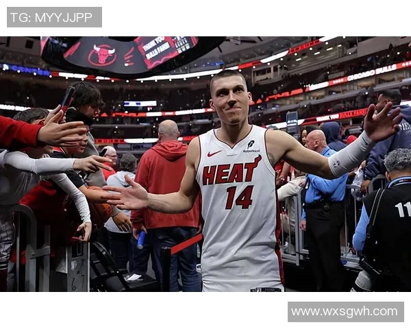 泰勒希罗的崛起之路：从新秀到NBA明星的蜕变与挑战